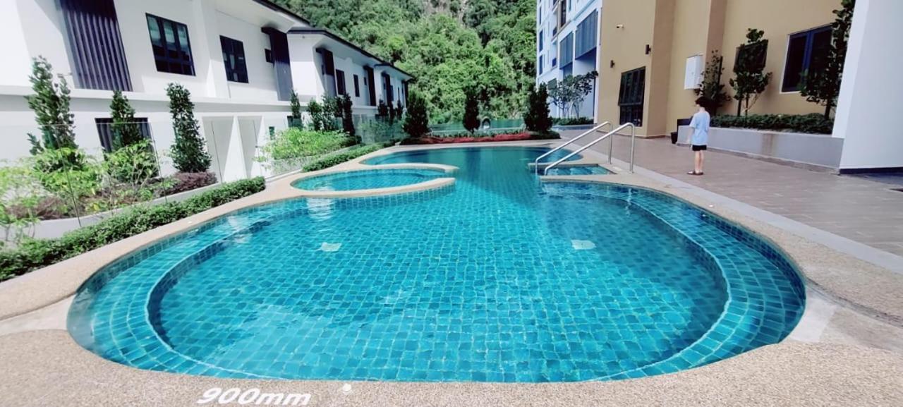H&w Sunway Onsen Services Tambun S-15-03 *